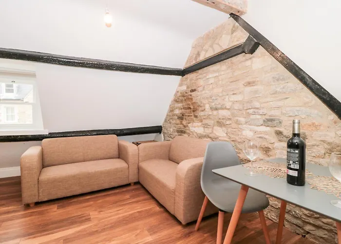 Purbeck Hotel Apartments - Flat 5